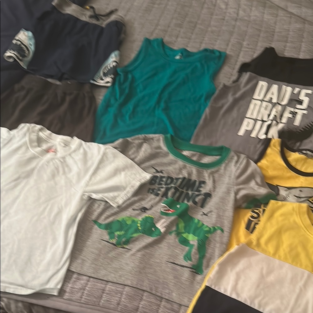 Kids Boys Size 4/5 Assortment Tops and Shorts
